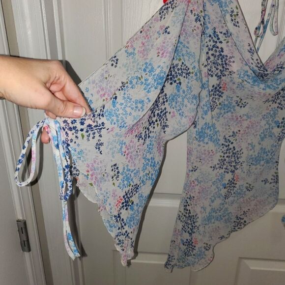 Y2K FLORAL COW NECK OPEN ARM BELL WING SLEEVE SHEER ASYMMETRICAL TOP SIZE XS - Picture 2 of 4